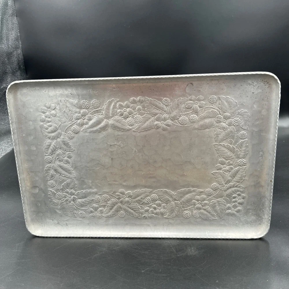 Everlast Hand Forged Aluminum Tray Vintage Floral Berry Hammered Metal 1930s 40s